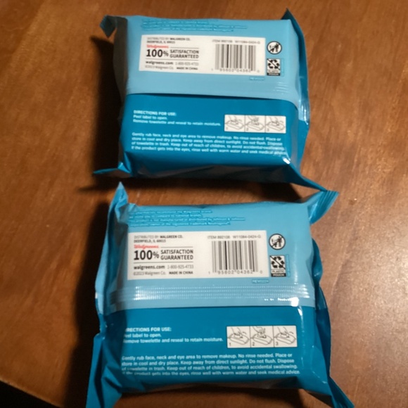 Walgreens Hydrating Makeup Removing Towelettes for sale 25 count each pack NEW - Picture 5 of 5